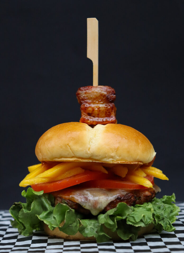 The Greatest Guide To Wayback Burgers, Winnipeg - Restaurant Menu, Prices And Reviews thumbnail