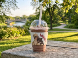 Tim Hortons South Korea Launches the ‘Winnipeg’ Cherry Chocolate Iced Capp Tim Hortons: Winnipeg Chocolate Cherry Iced Cap